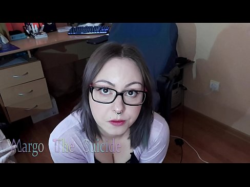 ❤️ სექსუალური გოგონა სათვალეებით ღრმად იწოვს დილდოს კამერაზე პორნო fb ჩვენთან ❌️